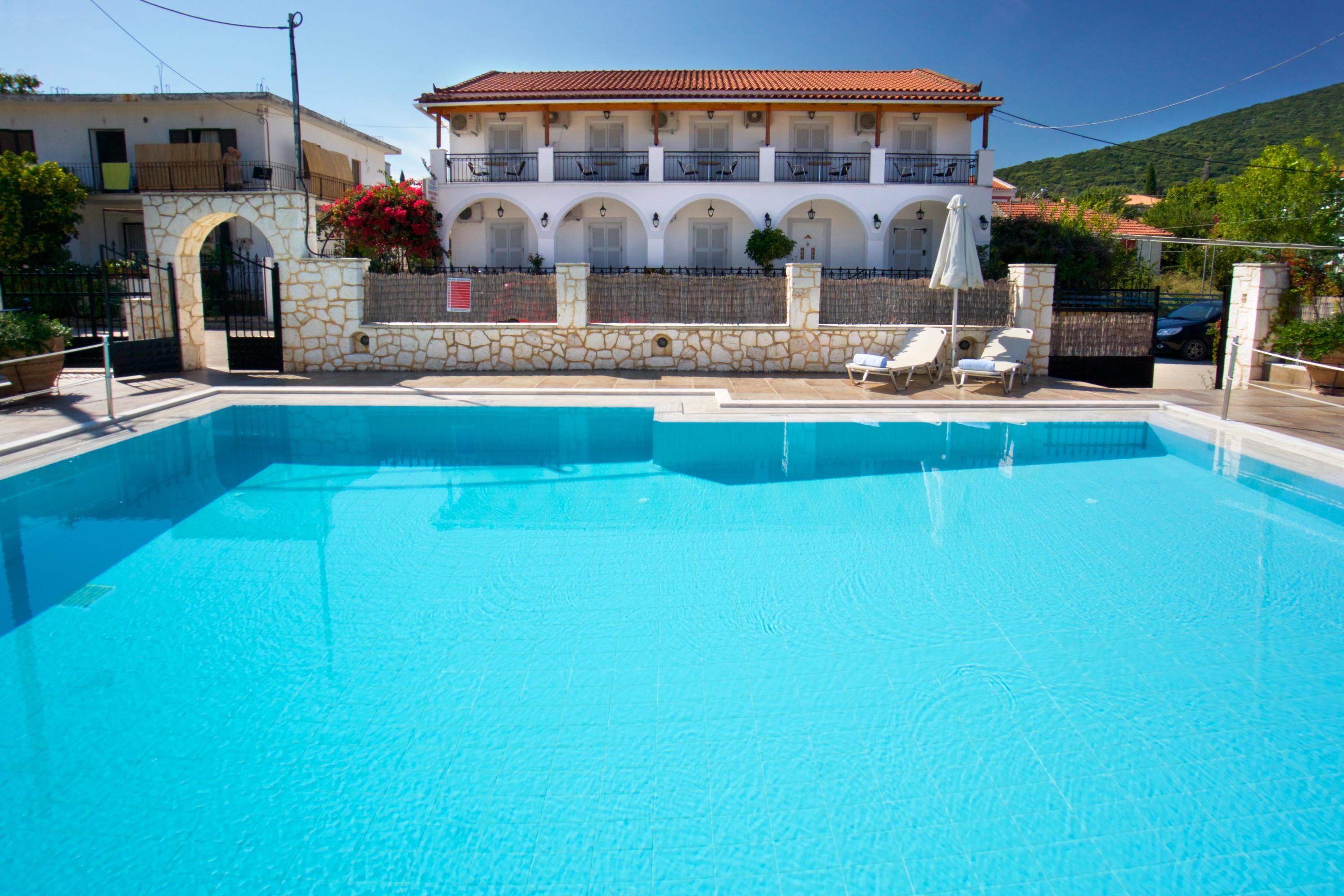 Studios Diamanto Karavomylos Exterior photo