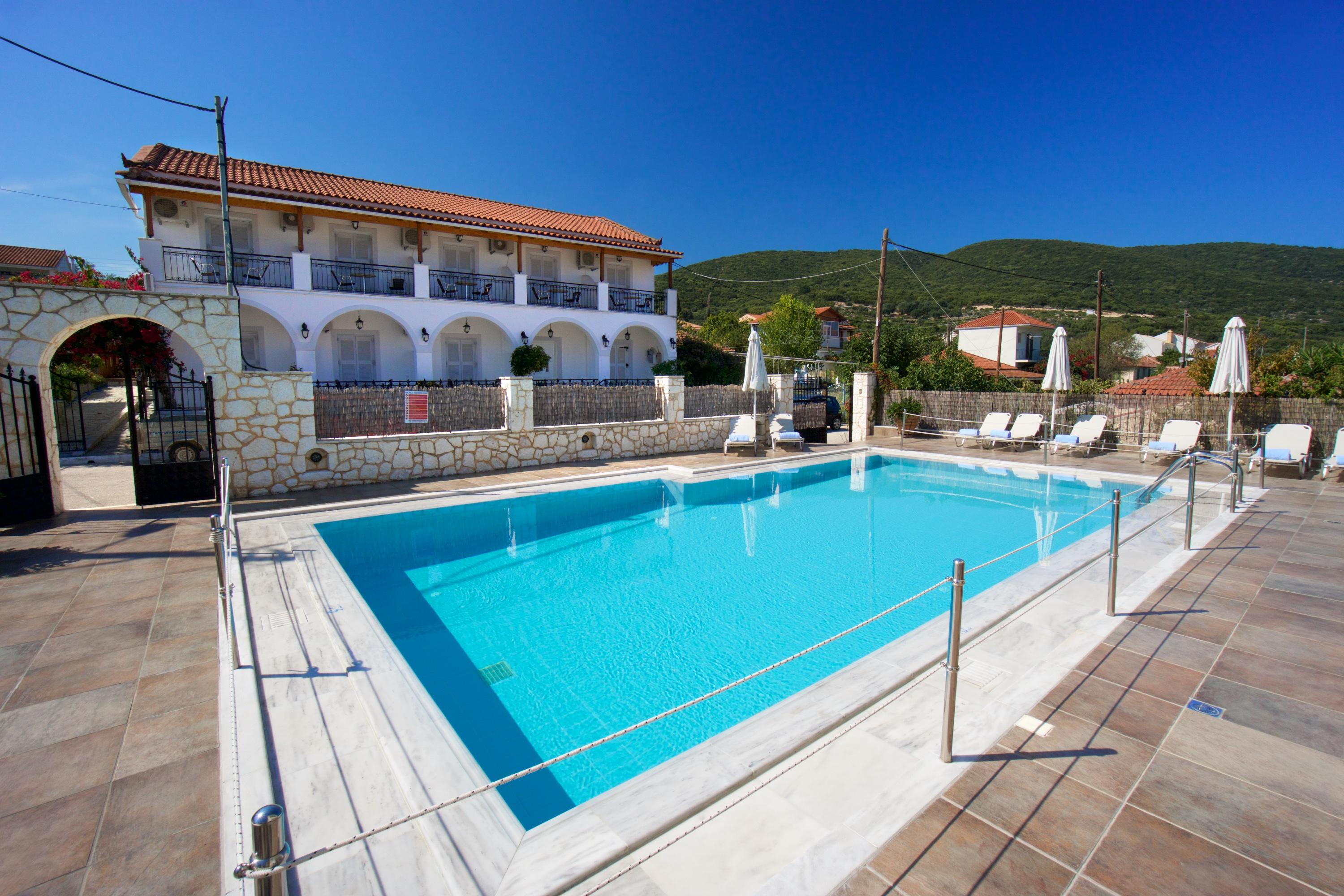 Studios Diamanto Karavomylos Exterior photo